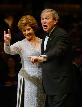 devilsalutebushandwifeatinauguration.jpg